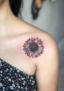 shoulder tattoos for women