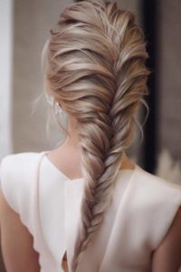hairstyles for a date night 