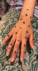 henna back hand designs