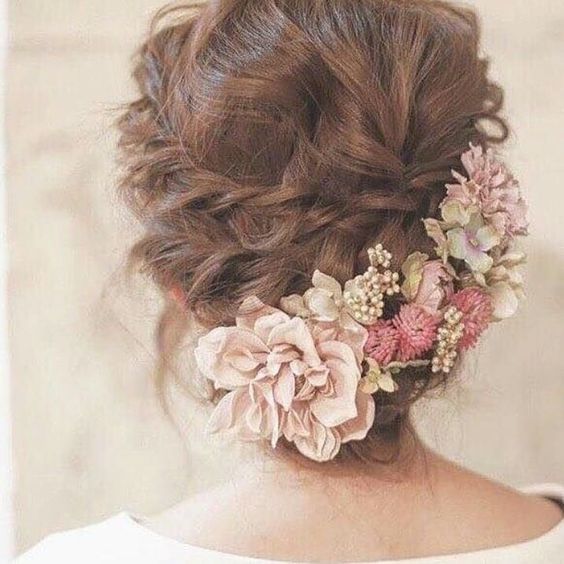 flower bun hairstyle